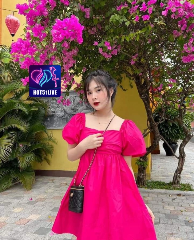 Ayu Pertiwi HOT51LIVE