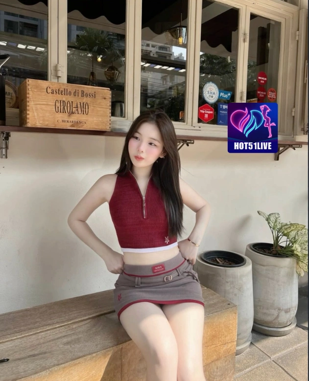 Dew Kartika HOT51LIVE