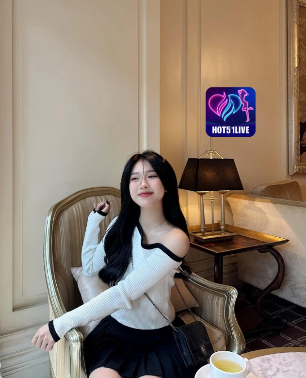 Dewi SyahrinO HOT51LIVE