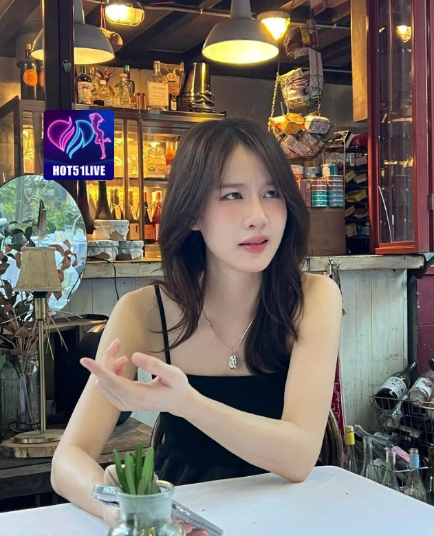 Fintan Santoso HOT51LIVE 