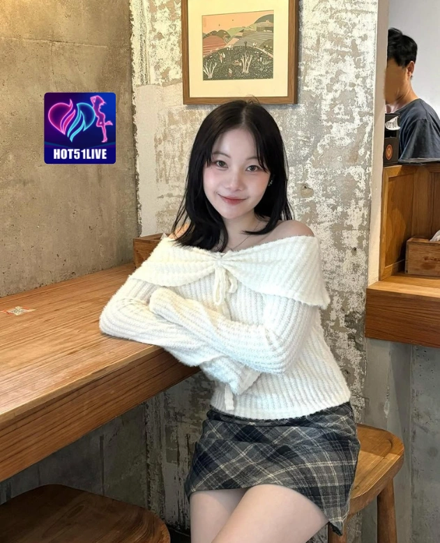 InDah Santoso HOT51LIVE