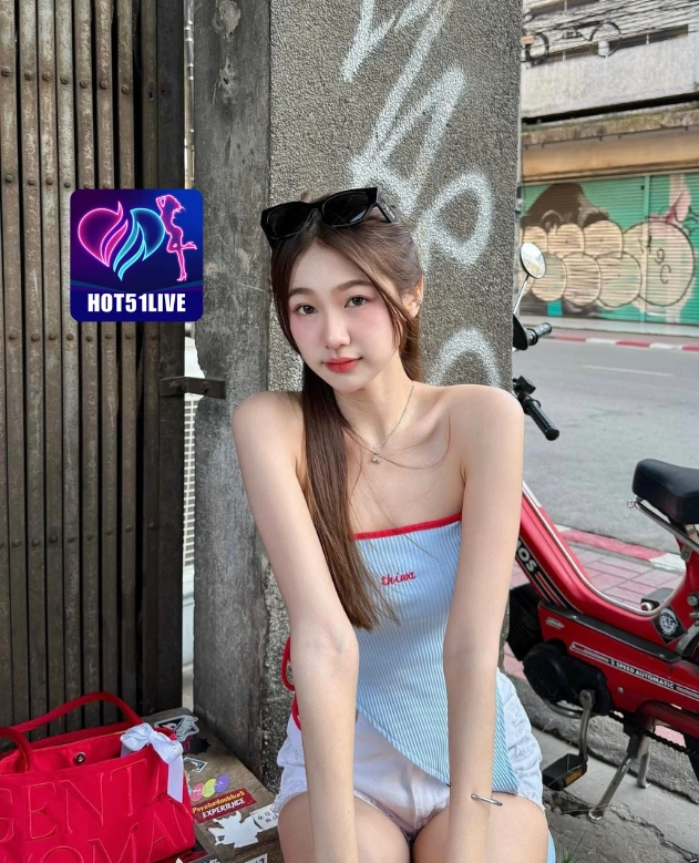 Kim Anggraini HOT51LIVE