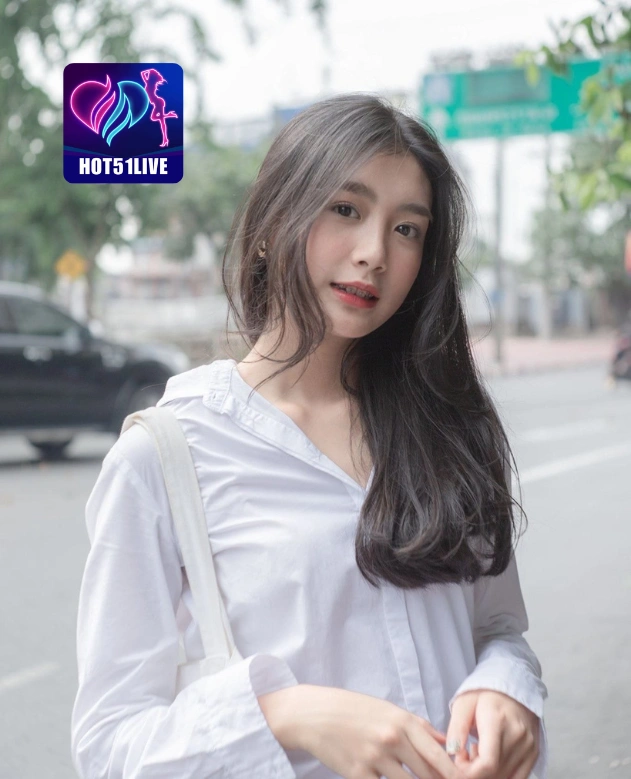 Kim Pertiwi HOT51LIVE