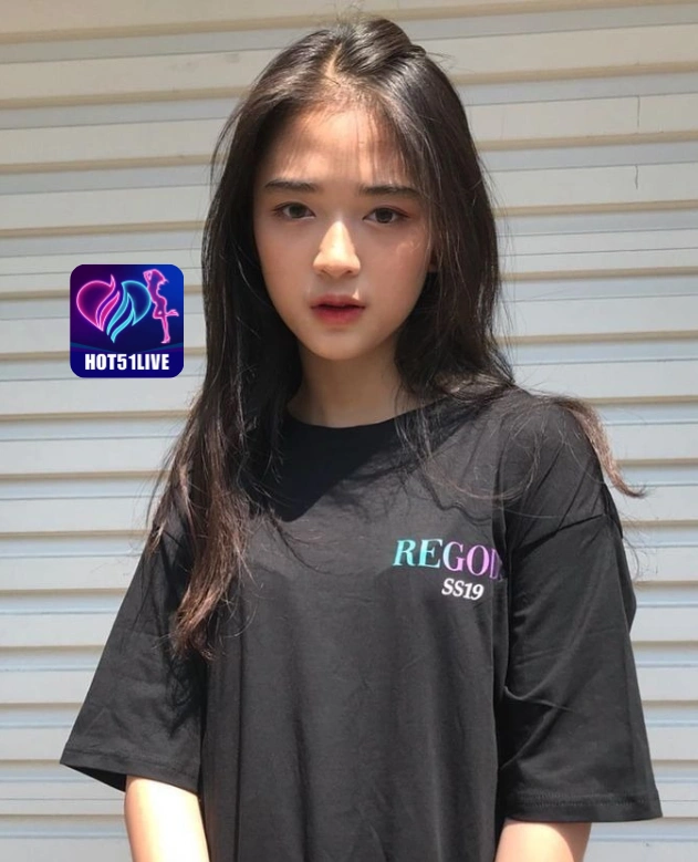 Lestari Pertiwi HOT51LIVE