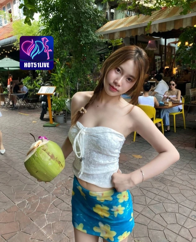 Lestari Santoso HOT51LIVE