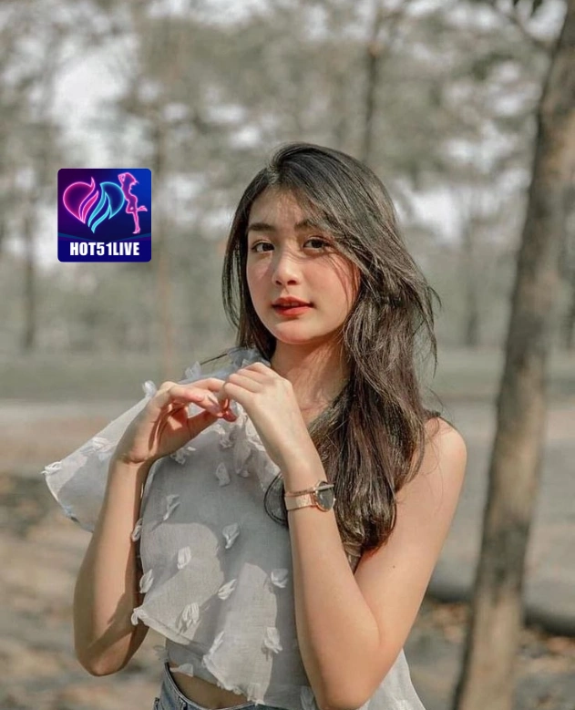 Lestari Santoso HOT51LIVE