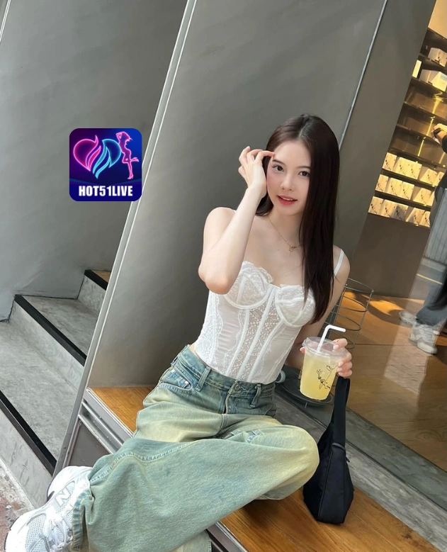 Linh Mai HOT51LIVE