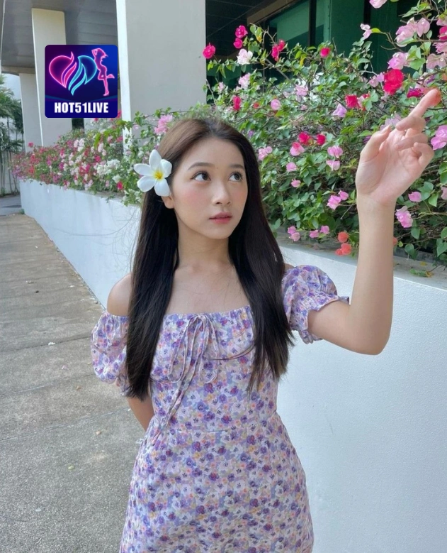 Melitid Syahrini HOT51LIVE