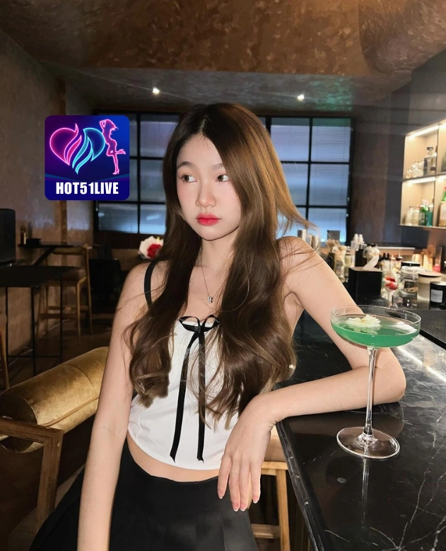 Nga Siregar HOT51LIVE