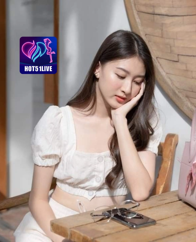 Nhi Hutabarat HOT51LIVE