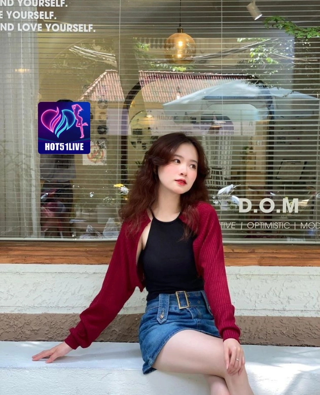 Noa Kartika HOT51LIVE