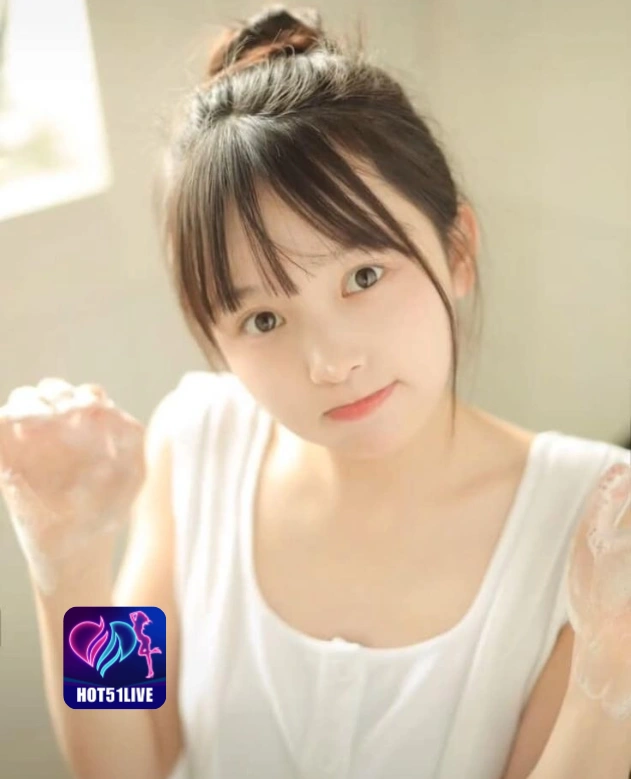 Putri Huyen HOT51LIVE