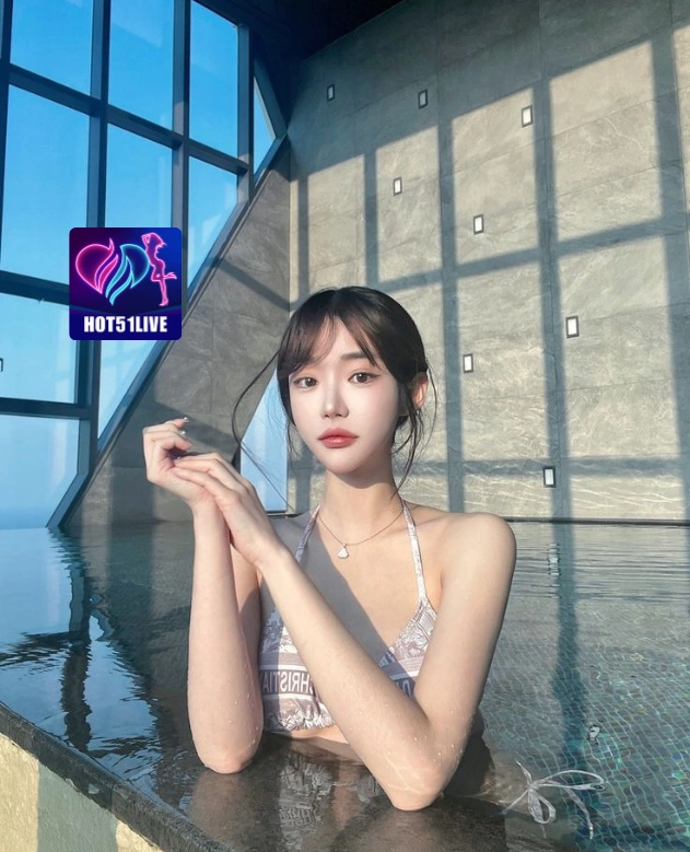 Putri Sapota HOT51LIVE