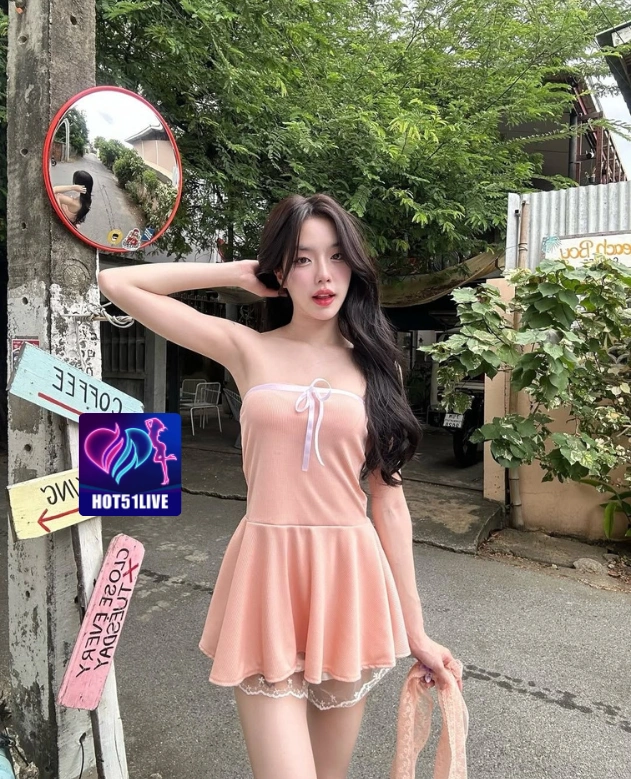 Putri Truc HOT51LIVE