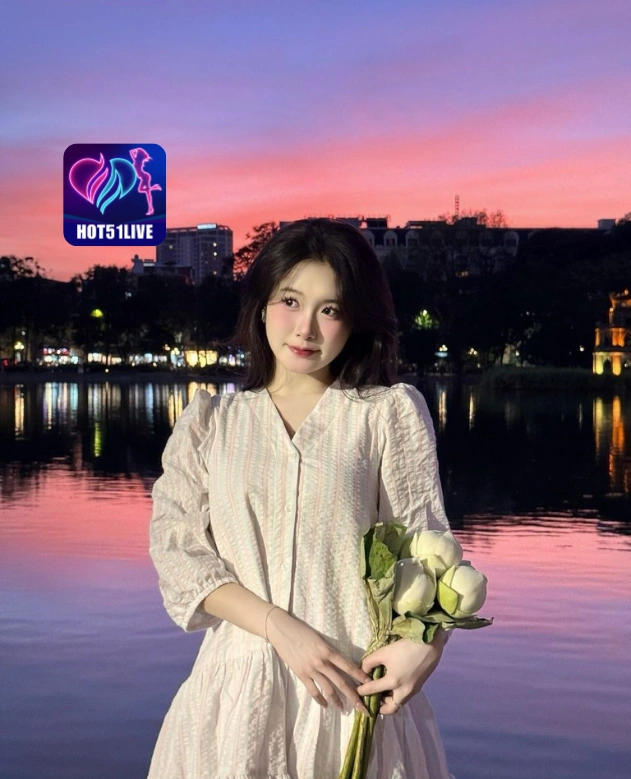 Quynh Saputra HOT51LIVE