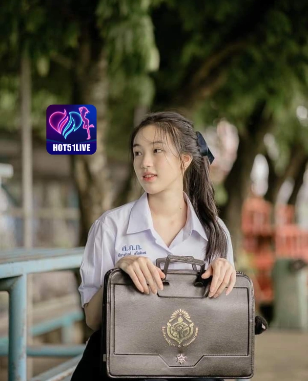 Ratu Permatasari HOT51LIVE