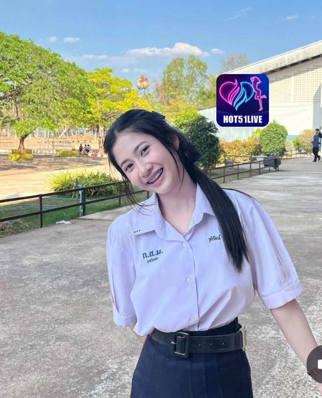 Sita Hutabarat HOT51LIVE