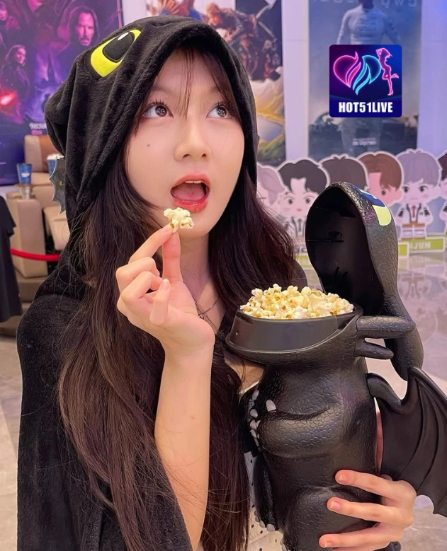 Siti Sanroso HOT51LIVE