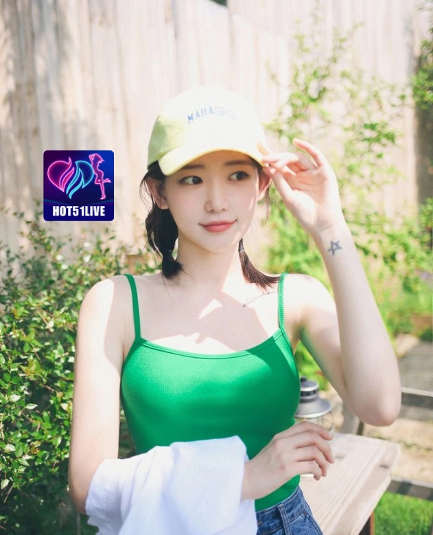 Tari Kartika HOT51LIVE