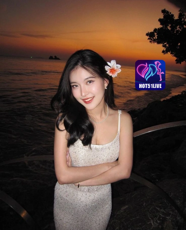 Tari Zahrani HOT51LIVE