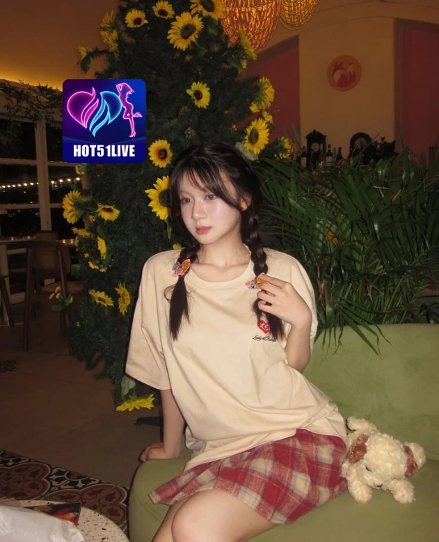 Thao Wijaya HOT51LIVE