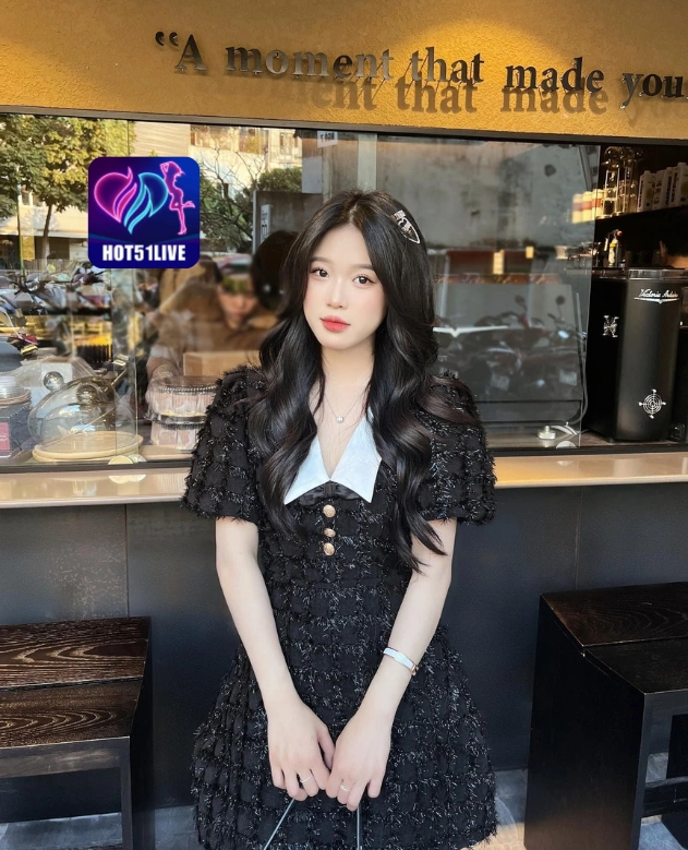 Thu Ha HOT51LIVE