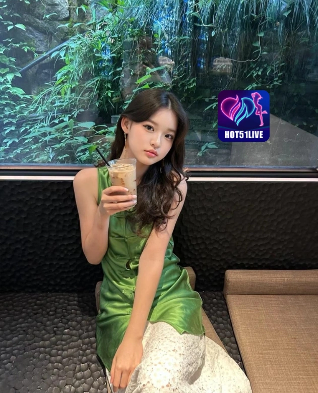 Thu Hanr HOT51LIVE