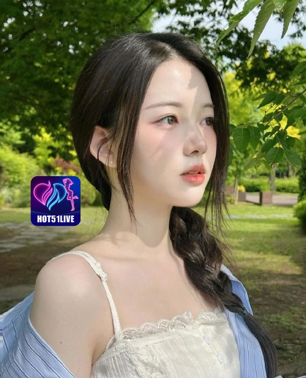 Thuy Trang HOT51LIVE