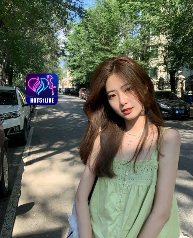 Vy Utami HOT51LIVE