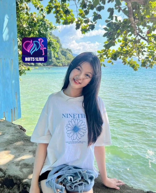Vy Yen HOT51LIVE