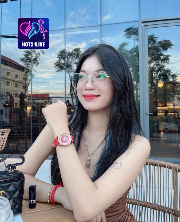 Andi Tenri Natassa HOT51LIVE