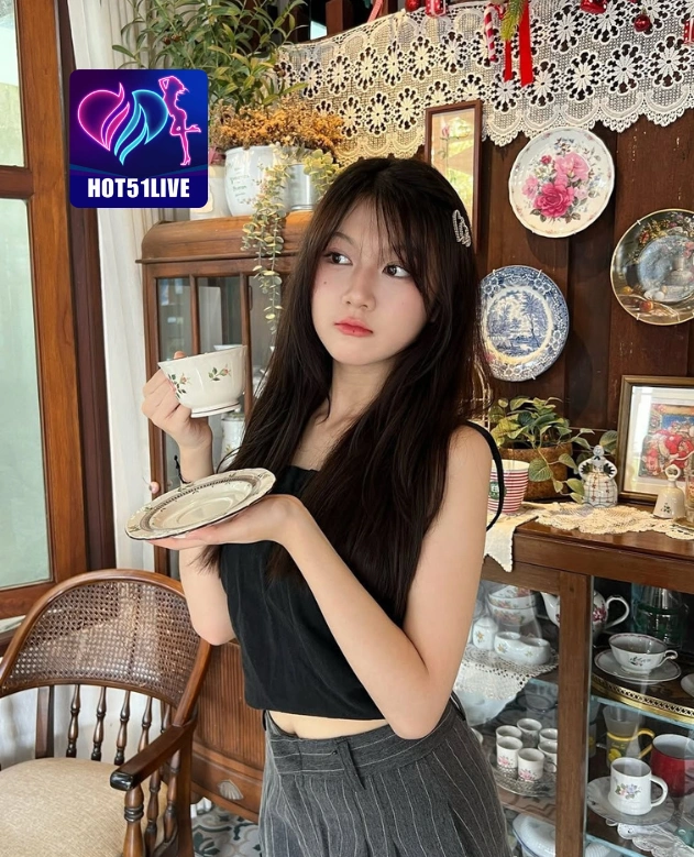 Asmirandah JI HOT51LIVE