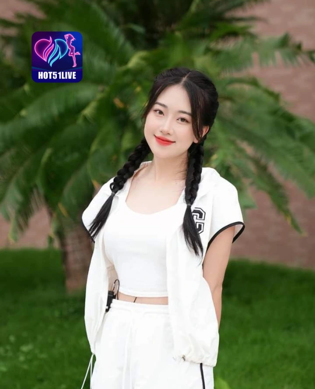 Brielle Tate HOT51LIVE