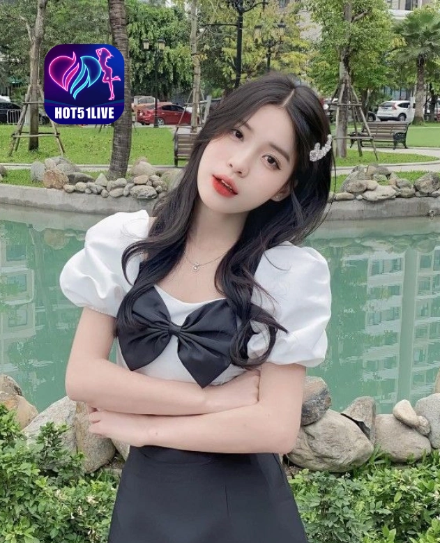 Catalina McClain HOT51LIVE