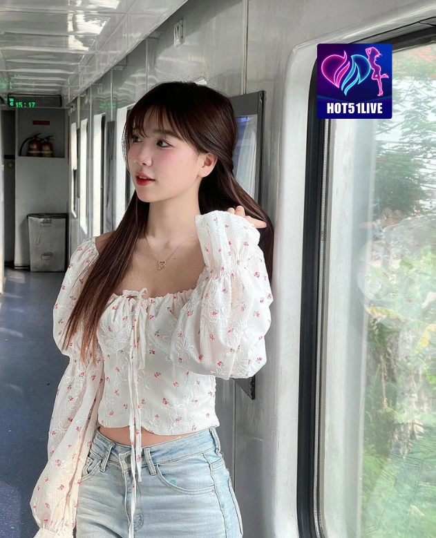 Dewi Persik HOT51LIVE