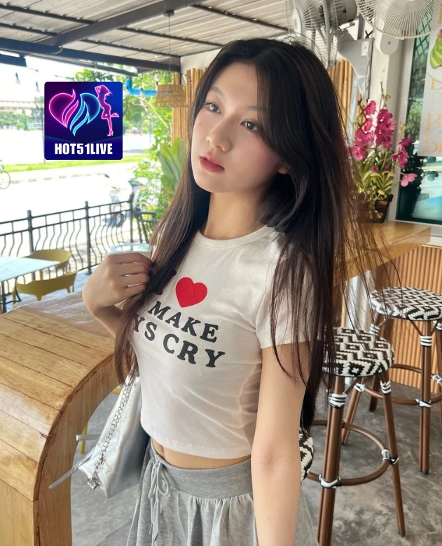 Dina Utama HOT51LIVE