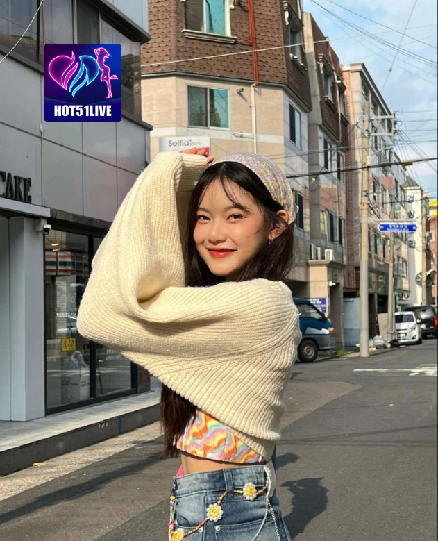 Intan Gunawan HOT51LIVE