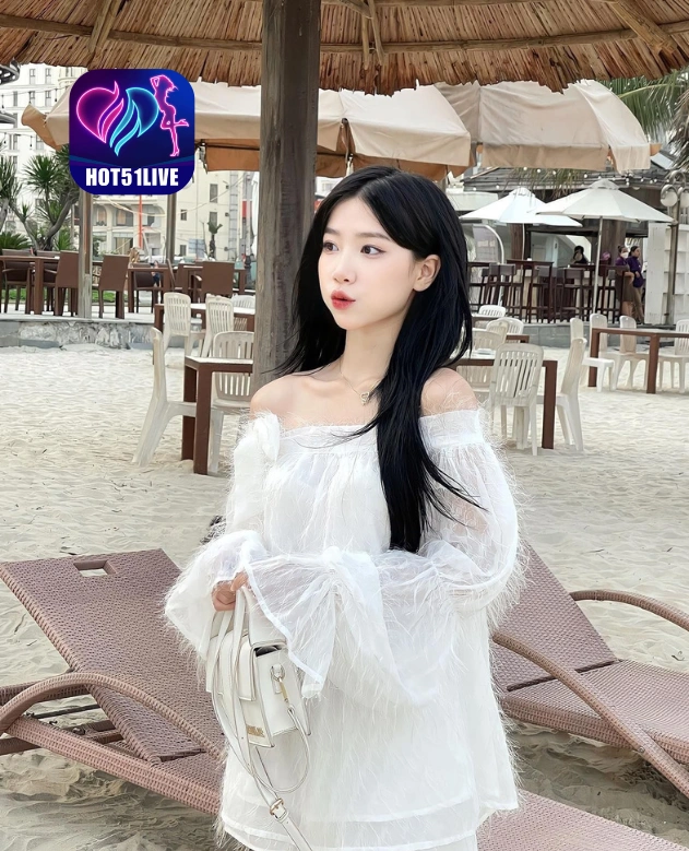 Kyra Glenn HOT51LIVE