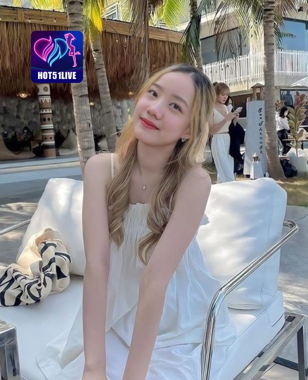 Nafa Urbach HOT51LIVE