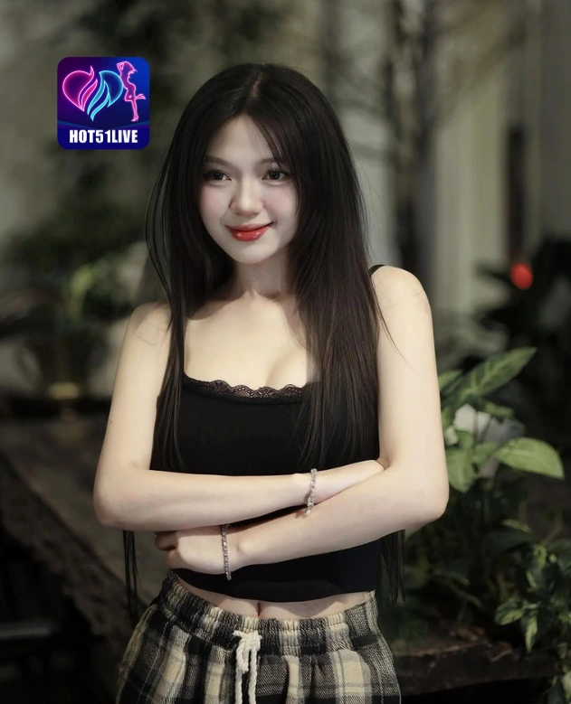 Noelle Houston HOT51LIVE