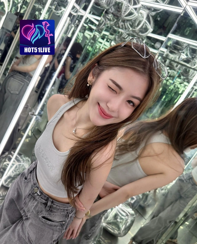 Rina Hutabarat HOT51LIVE