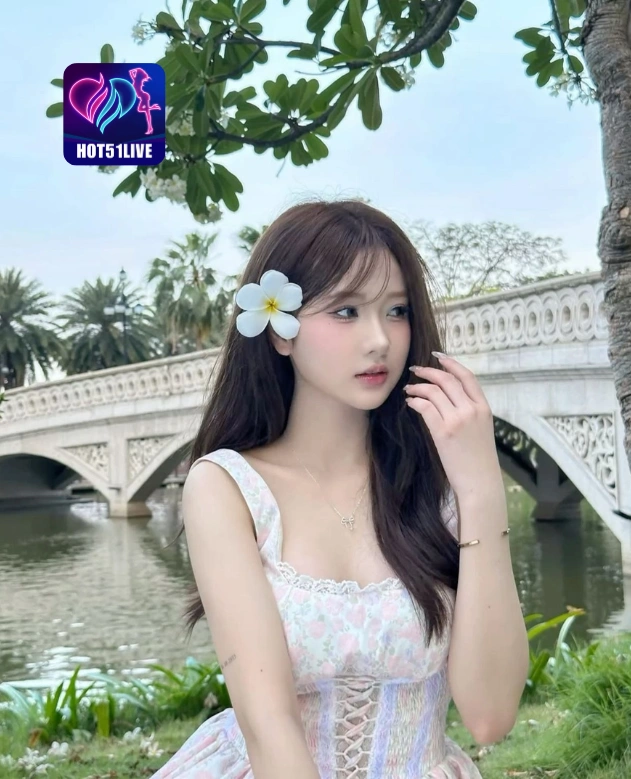 Serena Jennings HOT51LIVE