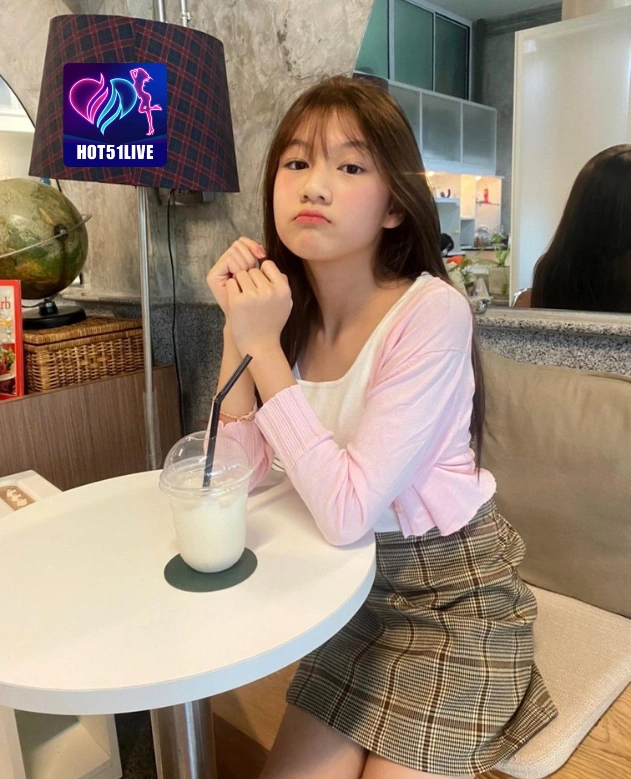 Siti Nurbaya HOT51LIVE