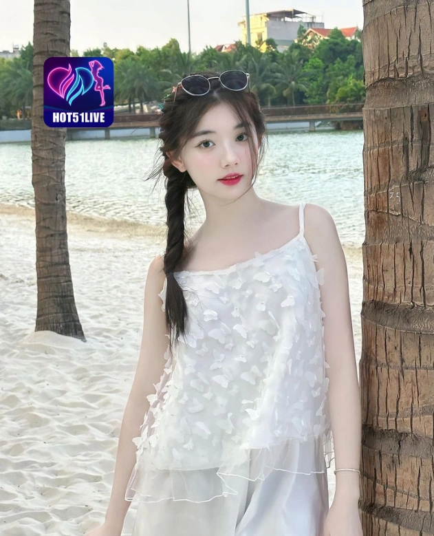 Talia Boone HOT51LIVE