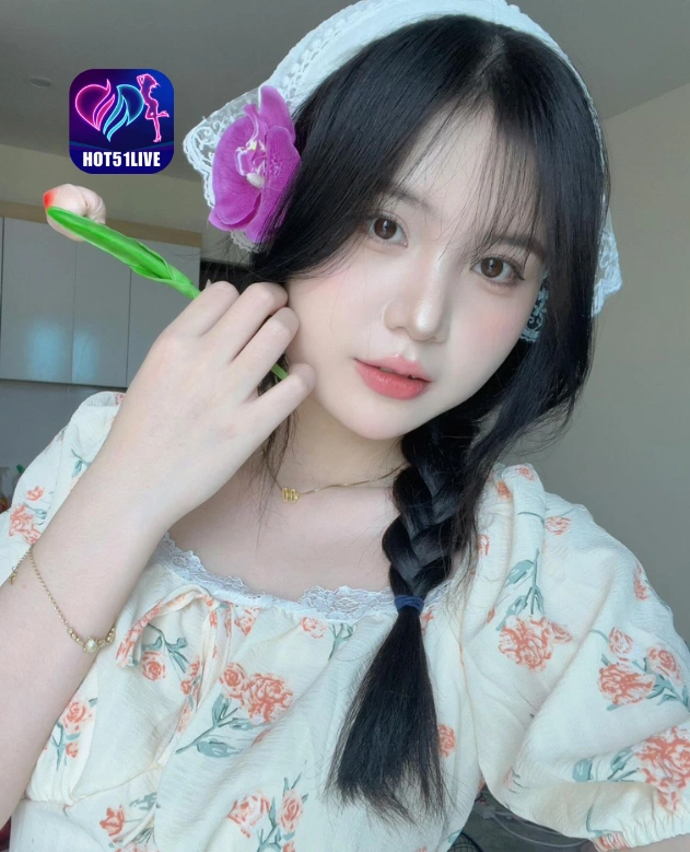 Adelia Sari HOT51LIVE