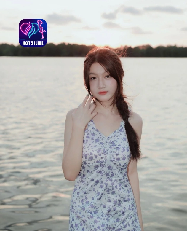 Agnesa Kartika HOT51LIVE