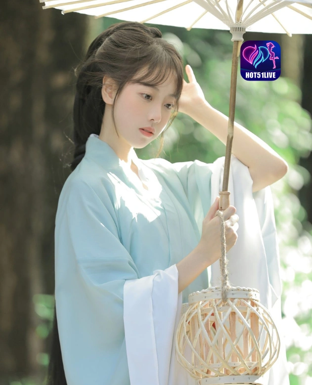 Bella Dewi Larasati HOT51LIVE