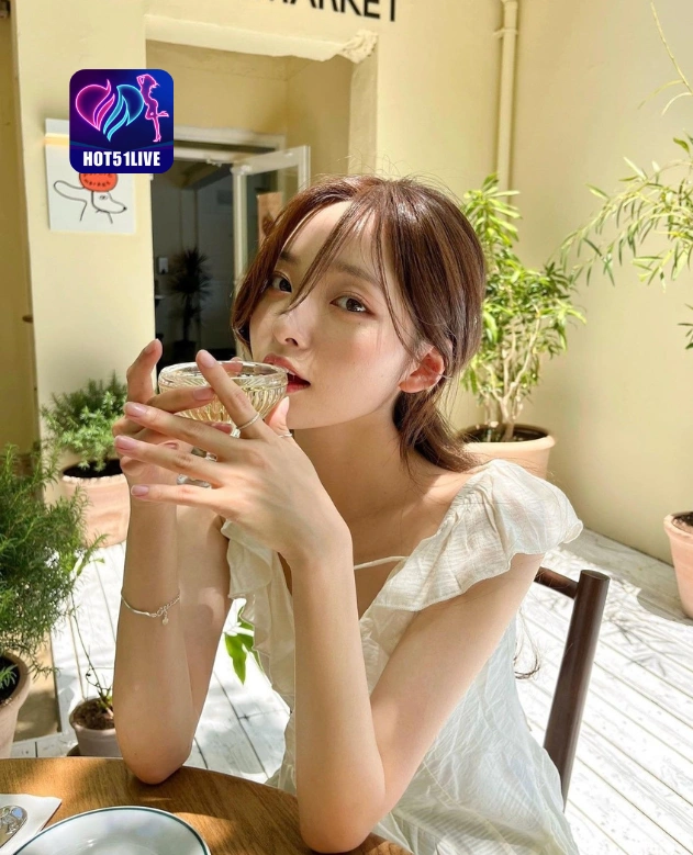 Clarissa Dewi Maharani HOT51LIVE 