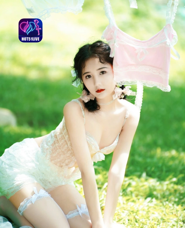 Dinda Putri Dewi HOT51LIVE