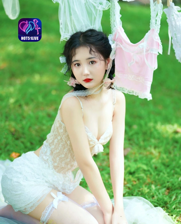 Dinda Putri Dewi HOT51LIVE